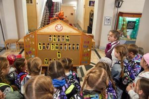 Дом, дзе жывуць лялькі