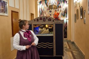 Дом, дзе жывуць лялькі