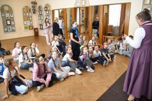 Дом, дзе жывуць лялькі