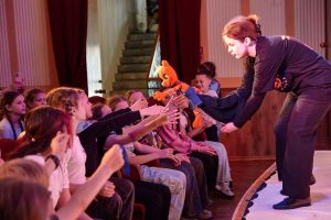 Дом, дзе жывуць лялькі