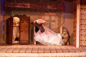 Яшчэ раз пра Чырвоную Шапачку