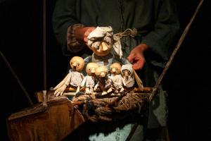 Прэм'ера спектакля "Кацёл з каменьчыкамі"